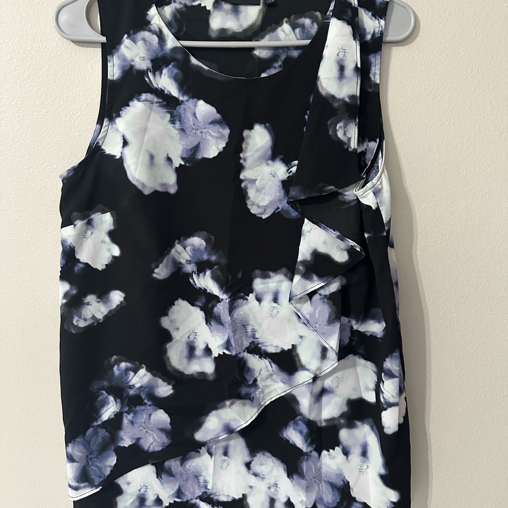 Apt. 9 Black and White Floral Tank Top